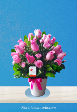 Arreglo floral con rosas rosadas en lima Miraflore